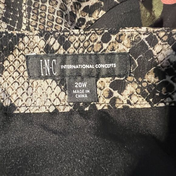 NWT INC International Concepts 20W Plus Floral Snake Print Lined Flowy Skirt - Picture 5 of 11